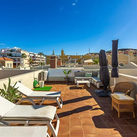 Cosy Rooftop Terrace * بالم مار